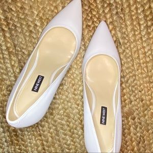 *NWOT* White leather pumps from Nine West